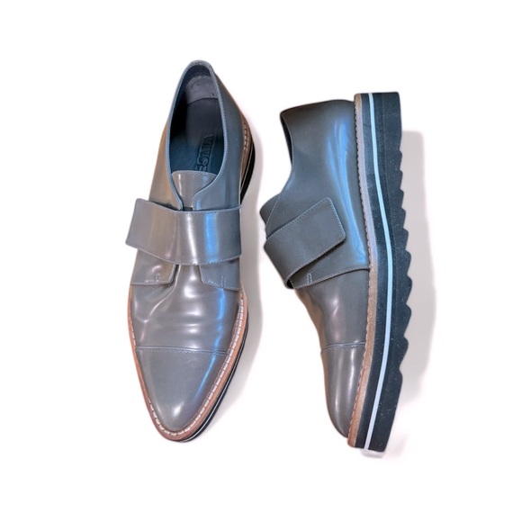 Vince. Patent Loafer - Picture 2 of 4